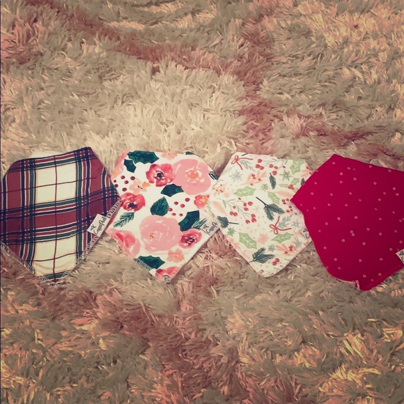 copper pearl christmas bib